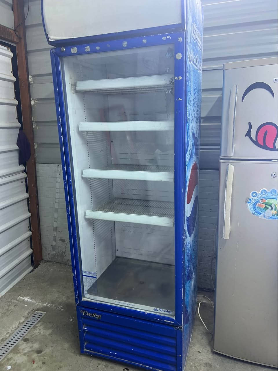 سلام عليكم عارضات ثنين خوات الجدد يكور تركي ع شغل وع ضمان و مجمده عاموديه أخت الجديده ع شغل وضمان مكاني بغداد المشتل شارع مطبك وهذا رقمي *********** بغداد, العراق
