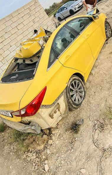 السلام عليكم 
سوناتا 13 خليجي 
مكينه وكير شغالات شرط شواصي سليمات 
والباقي كدامك
سنويا ل 30 
للاستفسار 
***********
