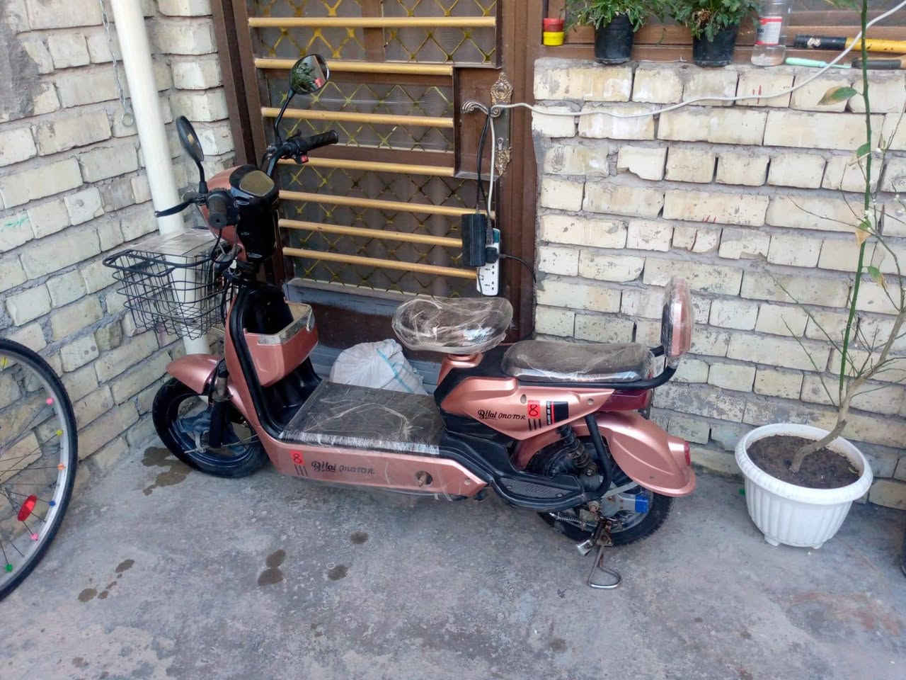 دراجة حجم 14 عل شحن نضيفة وجديد مابيها اي شي ولا اي ضرر 3سرعات بيها السعر 225 وبيها مجال


**إذا كنت صاحب هذا الإعلان وتريد حذفه لأي سبب، رجاءا أرسل رسالة إلى الدعم الفني**