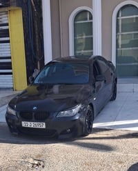 e60 موديل 2010 محرك N52 3000  فول موصفات رقم بغداد الجديد  وراد امريكي...