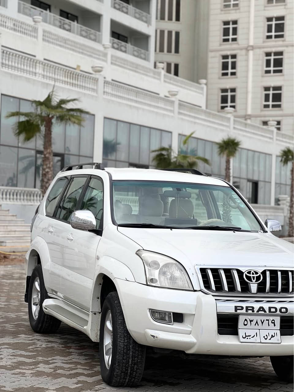 📣 بۆ فرۆشتن: تۆیۆتا پڕادۆ 208 (زۆر پاک)
تۆیۆتا پڕادۆ مۆدێل 2008،  مواسەفات    VX . LlMlTED ,V6
• بۆیاخ: بێ سبووغ  (بەشەرت).
• لێدان: بێ لێدان و بێ چاڵ و پۆک.
• مەکینە: 6پستن، زۆر بەهێز و بێ کێشە (بەشەرتی گێڕ و مەکینە و تەقە و ڕەقە).
• ناوەوە: زۆر پاک و توندوتۆڵە.
•تەبرید مەرکەزی.
•شاشە: کامیرە شکل لەکزیز.
دەبل ئەکسل:   4x4.
•ماوەی رۆیشتن: 312هەزار رۆویشتوە.
📍شوئن هەولئر.

📣 للبيع: تويوتا برادو 2008 (نظافة تامة)
المواصفات:
• النوع: تويوتا برادو موديل 2008.
• الفئة: VX Limited (6 سلندر V6).
• الصبغ: مكفولة من الصبغ (بشرط الفحص).
• الحوادث: بدون حادث، وبدون أي تعديل أو "طخات" (خالية من الشخوط والنقرات).
• المحرك والجير: 6 سلندر، محرك قوي جداً (بشرط الفحص: جير، محرك، صدر، وحدادية "ما بيها أي طقة أو صوت").
• الداخلية: نظيفة جداً ومشدودة (توب نظافة).
• التبريد: تبريد مركزي.
• الشاشة: شاشة وكاميرا (شكل اللكزس).
• نظام الدفع: دبل أكسل (4x4).
• المسافة المقطوعة: ماشية 312 ألف كم.
. 📍 الموقع: أربيل. أربيل, العراق


**إذا كنت صاحب هذا الإعلان وتريد حذفه لأي سبب، رجاءا أرسل رسالة إلى الدعم الفني**