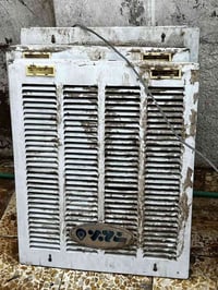 مبردة • حجم كبير • نضيفة