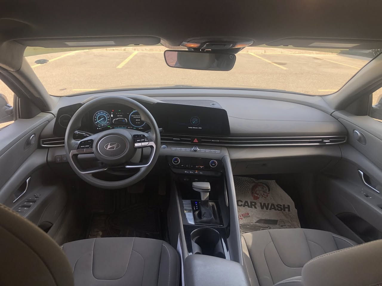 هيونداي إلنترا 2024هايبرد – وارد أمريكي
مرقم بغداد باسمي اشتريته من المستورد 

ماشيه: 38 ألف mi

الضرر: فقط جاملغ امامي وباب السائق وصور لحادث موجوده مع الصور وكذلك سونار قحطان الصفار 

مواصفات 

محرك 2000 دوش 

بك لايت لد 

عدسة لايت زنون 

لد زنون بلاد 

ويل كب كروم 

تبريد بيانو منفصل مناخين 

 • رادار 

 • إشارة ترحيب

 • بصمة أبواب وبصمة تشغيل

 • مانع انزلاق

 • 3 أنظمة قيادة

 • سايد بريك كهربائي

 • شاشة

 • تثبيت مسار 

السعر 155 وبيها مجال معقول 
بيع او مراوس 

 •مكان سياره بغداد حي العدل 
للاتصال ***********
