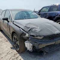 K5 موديل 22 رقم اربيل حادث موجود بالصور بدون دواخل فول 1/1 عدى الفتحه ...