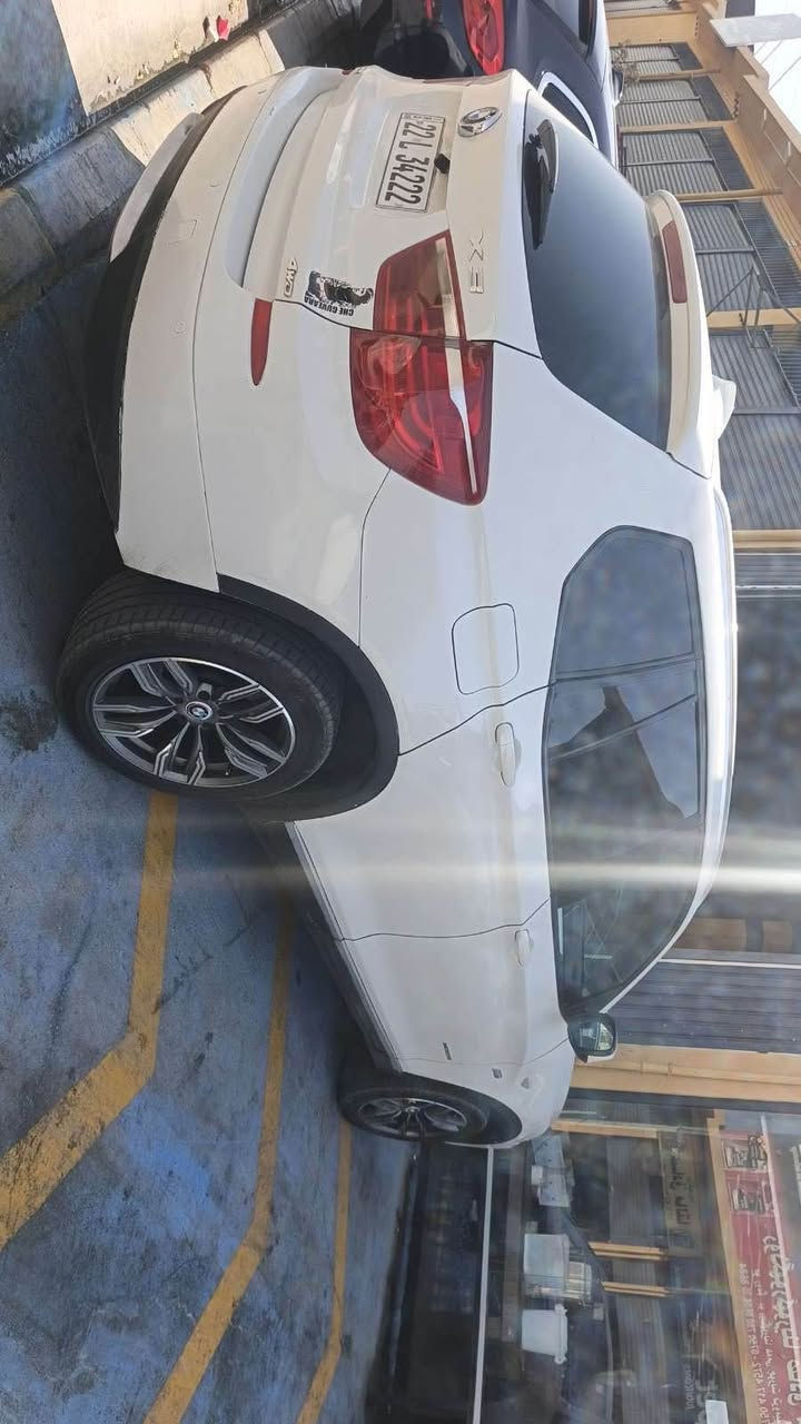 1مليون و نيو غرامه لسه ر😱
BMW 2012 528
قبات مواسفات فول فول
رقم سنوي جديد 
گئر و مكينه شه رت 
تحويل وكاله شه رت 
نوزع ر كورته 
سعر ١١٥$مجال😱
*********** اكر, نينوى
