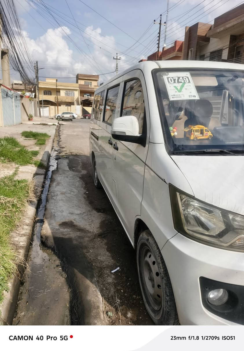 السلام عليكم
فاو الخشفه 10 راكب موديل 15 
السياره على وضع الشركة ما فاتح بيها برغي السياره ماشيه 30 مثل ما واضح بل صوره الهيئه صفر الغرامات صفر تأخذ 
بسم الشركه شرط  التحويل مباشر مكان السياره موصل 
بدون بطاقه وقود 
بيها منضومه غاز 60 لتر 
طخم امامي خلفي نضيف حيل 
لا صبغ ولا بارد على وضع الشركه 
كير مكينه شرط 
تبريد ثلج قطعتين شغاله 
تدفئه شغاله 
سنويه تنتهي شهر 2026/12
طخم تاير جديد خط ابيض
الوايرمنيه كلها شغاله على وضع الشركه 
السياره جاهزه من كل النواحي 
السعر 66$ 
غير متواجد على الفيس 
الاتصال على الرقم ***********
