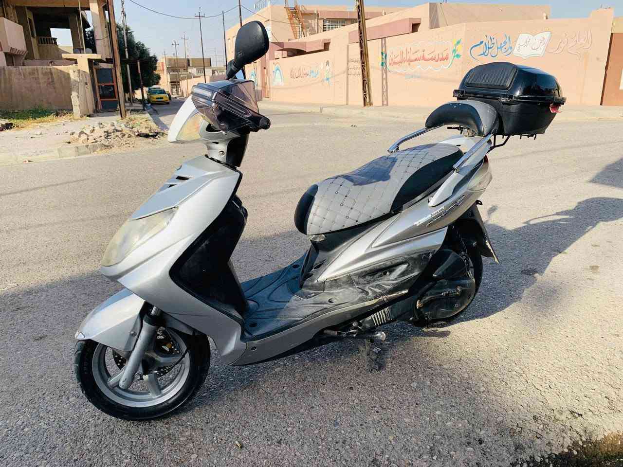 ماطور سكنز كدام العين تاير وراء جديده وايرمنيه كامل 
شرط محرك مامفتوح تواصل على الارقام التالية
 ***********
***********
