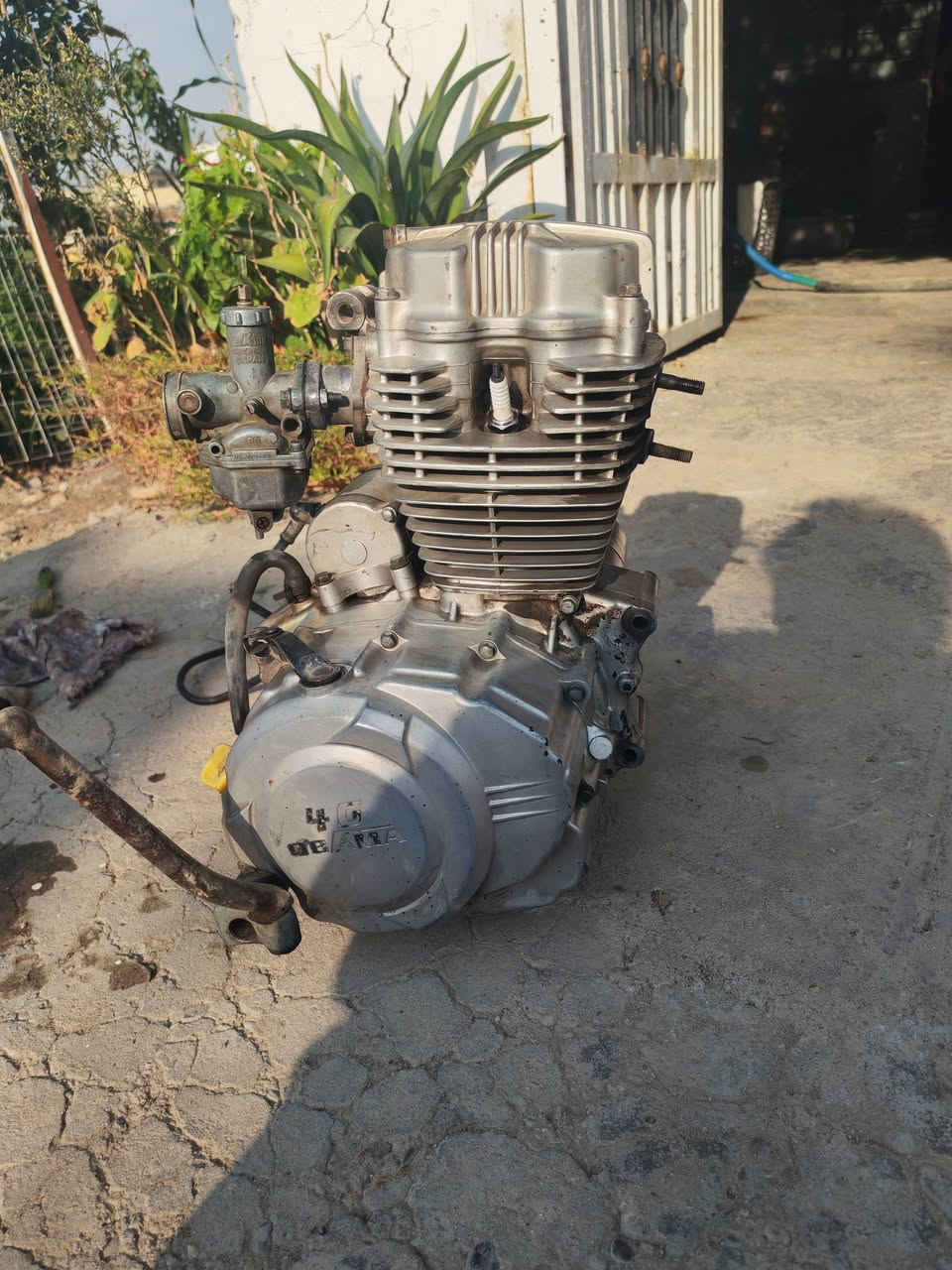 سلام عليكم محرك ستوته لل بيع شغال وكلشي مابي بس كلجات رياضيه أبو جمجمه بس كلجات ٣٥ مخذخن والله السعر ١٥٠ وبي مجال مكان بغداد البياع بل شرطه الخامسه يم نهر سويب رقم الهاتف ***********
