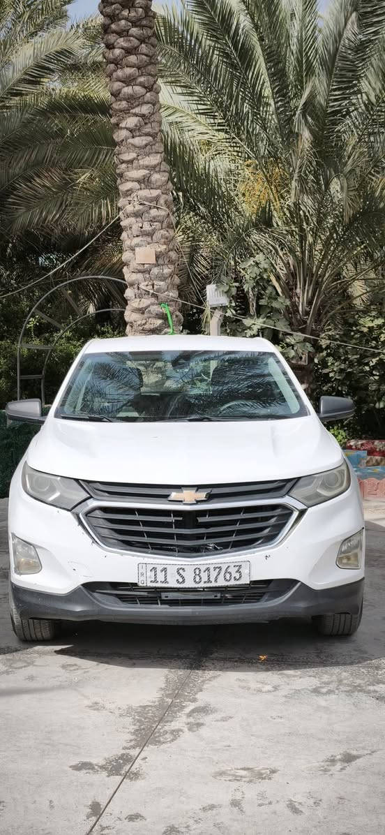 وارد امريكي شوفرليت كوينكس موديل 20 ابيض جاهزة للاخير حادث جدا بسيط وراجع بارد مصبوغ مثل ما موضح بالصور مطلوب مراوس بايك شعندك للمراوس نزلها 
السيارة عارضها 125 بيها مجال


**إذا كنت صاحب هذا الإعلان وتريد حذفه لأي سبب، رجاءا أرسل رسالة إلى الدعم الفني**