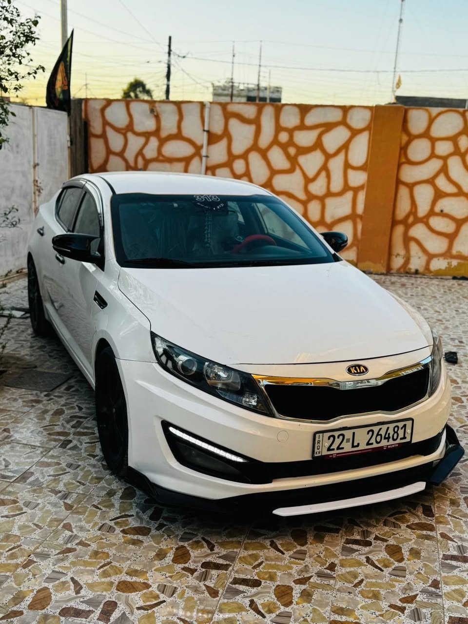 السلام عليكم كيا اوبتيما للبيع موديل 2013 وارد خليجي فول عدا الفتحة مكينة 2400  بيهة جاملغ  صبغ وبينيد بلاد مبدل وجاملغ السياره جاهزه من كير مكينه حداديه تبريد كهربائيات تخم تاير سياره ماذب عليه ربع رقم اربيل 
تحويل وكاله حاضر 
مكان السياره  بابل القاسم  
السعر 118وبيها مجال 
رقم الهاتف***********
