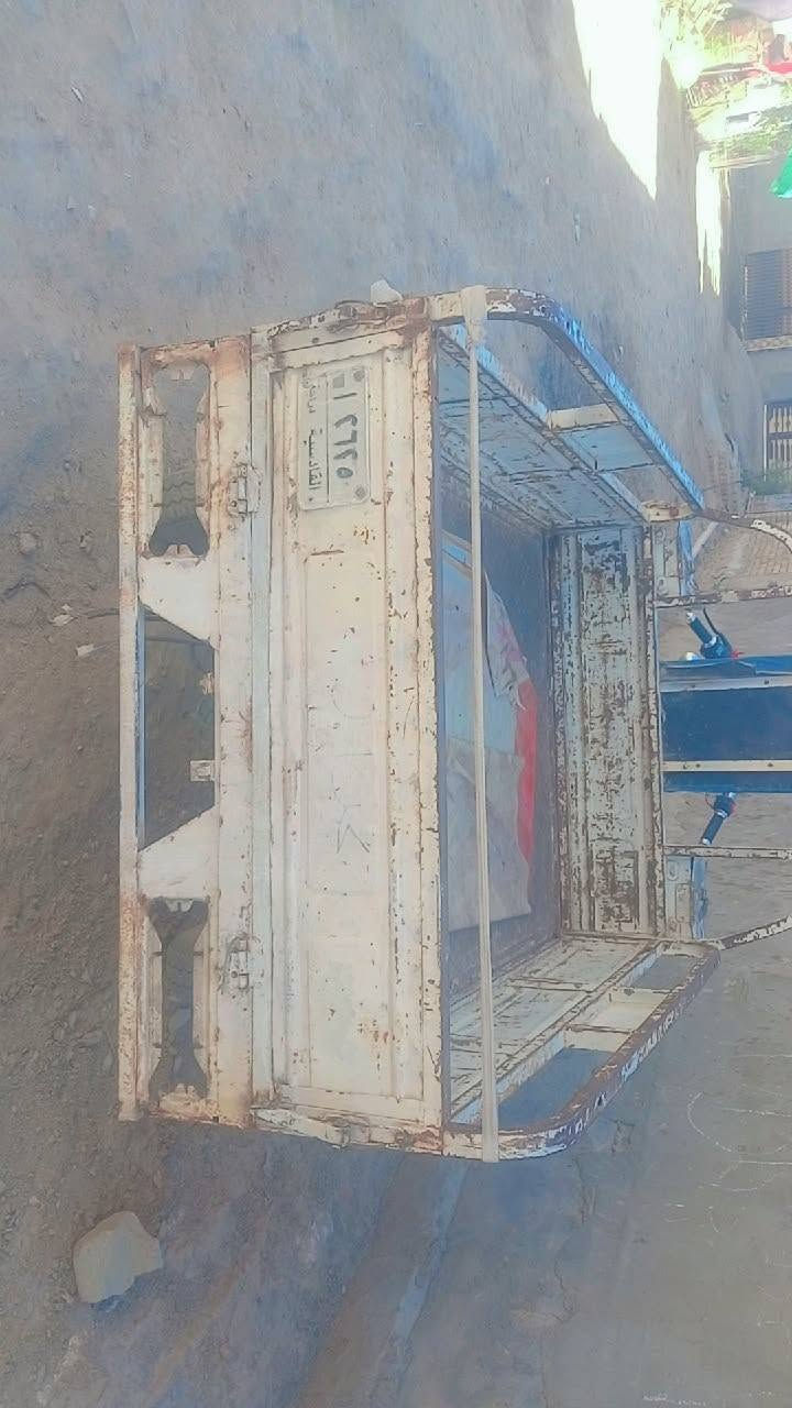 السلام عليكم  ستوته لبيع شغاله نكره سلف تخم تايرات كهربايات شغاله رقم ابيظ بيه سنويه سكنر لصليه ظايعه ستوته نظيفه وكله شغاله نكره سلف مكاني دوانيه قظ الشافعيه قرب مدرست دار البيظا علفيس ماتواجد بيع مستعجل سعر 800وبيه مجال لجيه بس ***********

