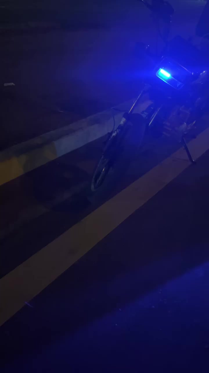 السلام عليكم.دراجه سونك23 دراجه تخبل شلعه معدل 
من اول نكره بيهة خيط تبخير  سعر375
مكاني حي الجهاد

‭ 0787 499 1371
