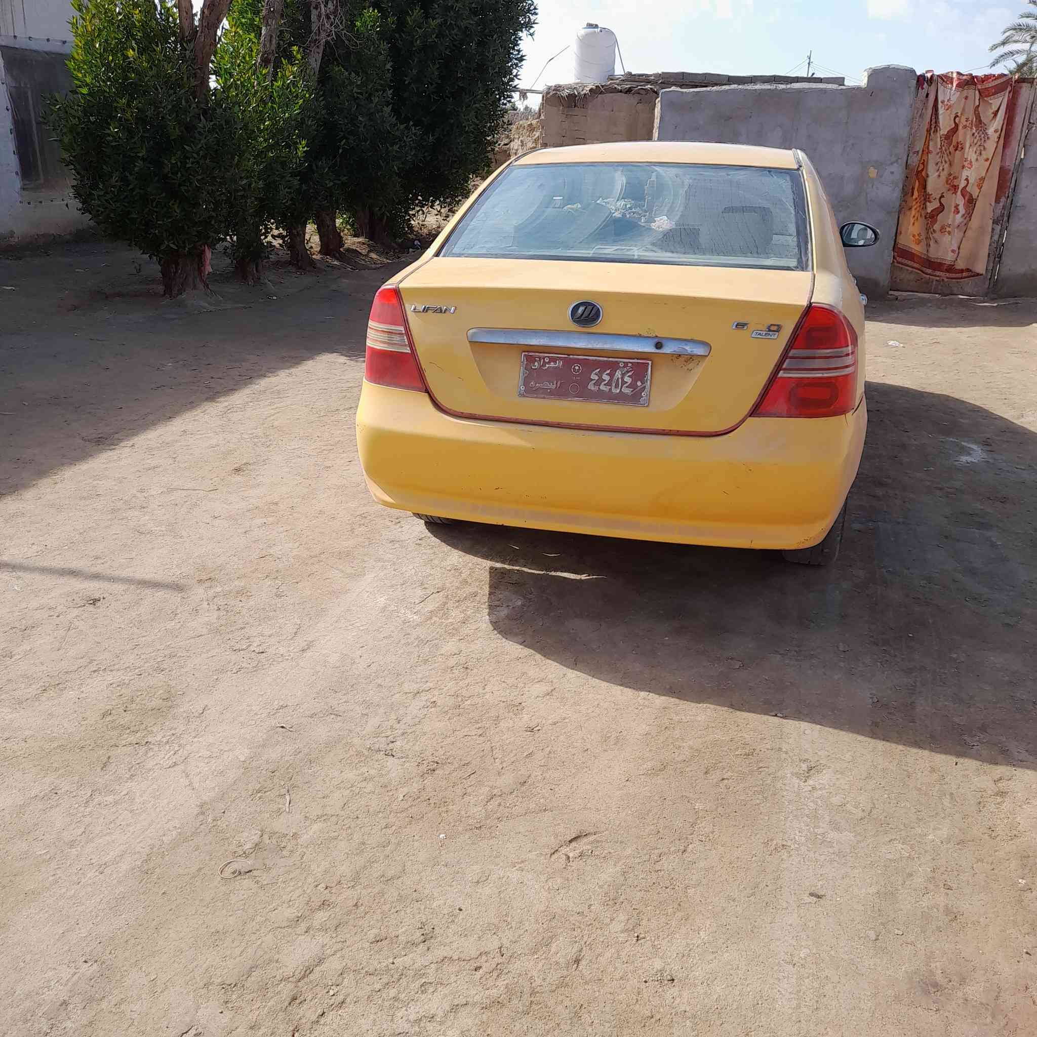 سلام عليكم ليفان2011محور مكينه وكير كورلا رقم صدامي قاصرين  سنويه عضم عاج صاقطة ب21 السعر18وبيها مجال للشراي حدادية توني مسويها اتصل ***********العنوان ذي قار غراف
