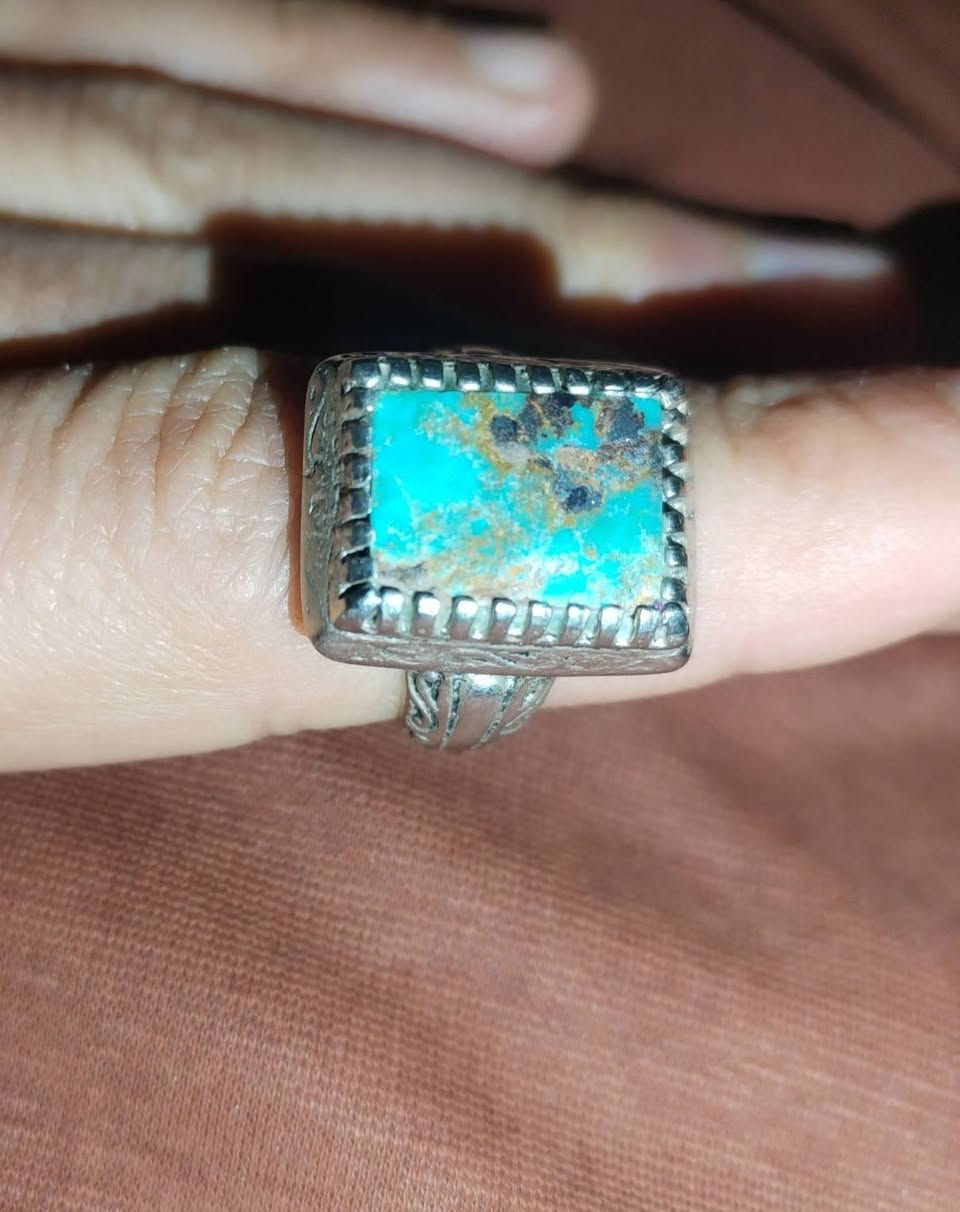 السلام  عليكم محبس فيروزي  البيع مكاني عشار ابريهه
فضه ختم 925


**إذا كنت صاحب هذا الإعلان وتريد حذفه لأي سبب، رجاءا أرسل رسالة إلى الدعم الفني**