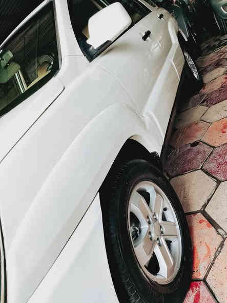 .السلام عليكم
سبورتج خليجي 
موديل 9 
بي صبغ جملغ مامي خلفي سونار موجود بل منشور 
كير محرك تبريد مكينه كفاله عامه بلادي 
تخم تاير شواصي مكفولات 
دوخل نظيفه سياره حلو معنا الكمله بل عافيه 
فول مواصفات 
فتحه 
كامري خلفي 
رقم بغداد مشروع وطني بسمي تحويل شوكت ما يعجبك حولك 
سعار سياره 115بي مجال شي بسيط 
العنوان بغداد بلديات نتصل وتدلل 
***********
