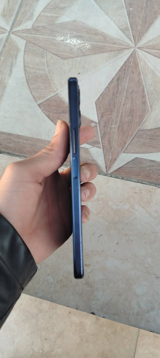 x8 ذاكره 128للبيع سعر خاص واتساب ***********
