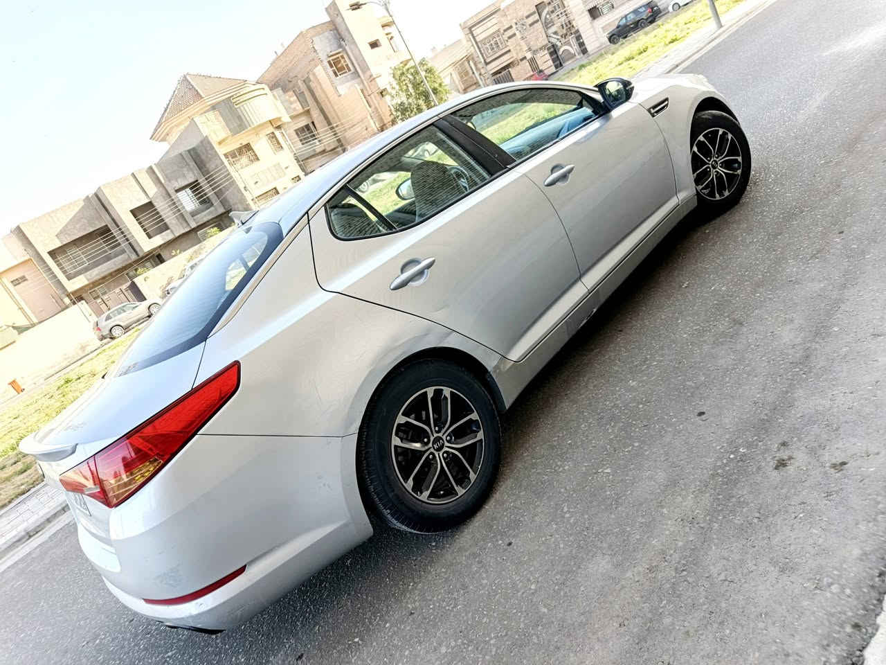 مراوس حسب القناعه كلش عادي  اوبتمه ٢٠١٤ رقم شملي الدولي محرك ٢٠٠٠ دوش بيه صبع جمالغ خلفي بدون دواخل فقط تبريد قطعتين سعر ١١٤ بيه مال لطيبين عنوان كربلاء ***********
