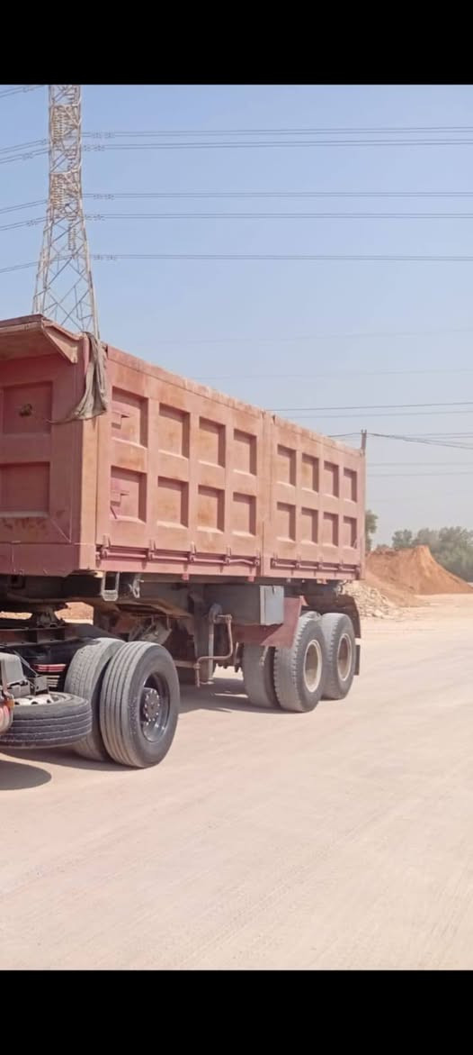 سلام عليكم عربانة قلاب ضرعة 28متر ومراوس ابعربانة اجناب بدي ***********
