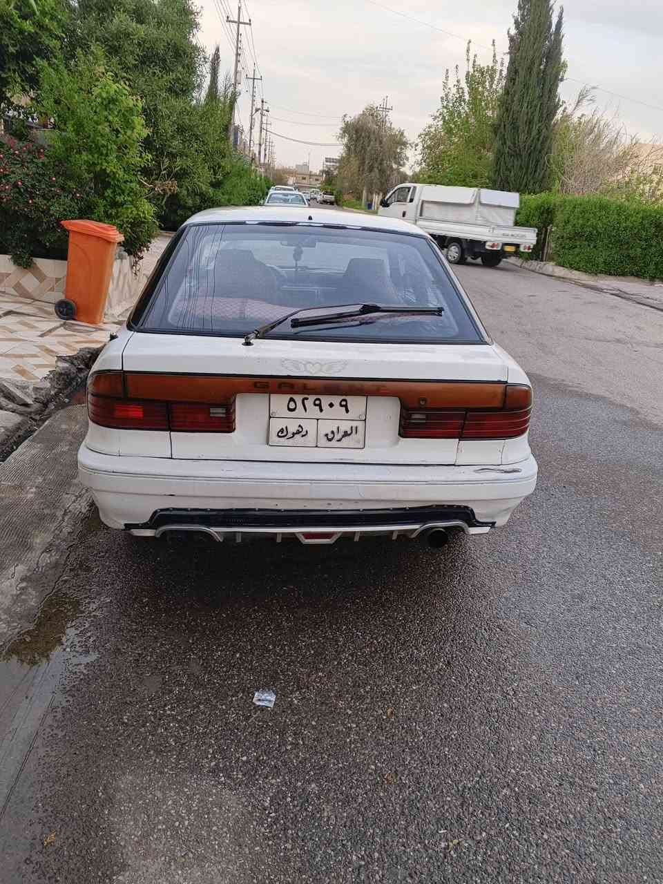 كلنت للبيع موديل 91 سياره حلو وناعمه شرط التحويل او وكاله كير ومحرك بشرط 
لاصرف ولا تبخير دواخل جديده اربع جامات كهرباء سلايت سعر 
30 ورقه وبيه مجال ستفسار الاتصال عل رقم ***********

