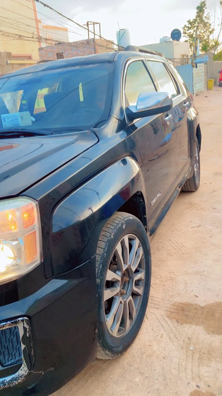 السلام عليكم اخوان جمسي تيران ٢٠١٦ مكلوبه ومعمره السياره تشتشغل وتمشي عايزه ترتيبات مكينه كير كفاله مكينه ٣٦٠٠ تبريد عايز بواري مكطمات كمبريسر موجود فان شغال السياره معروضه ب ٦٠ وبيه مجال حك الجيه تواصل رقم *********** للعلم مكان السياره النجف الاشرف
