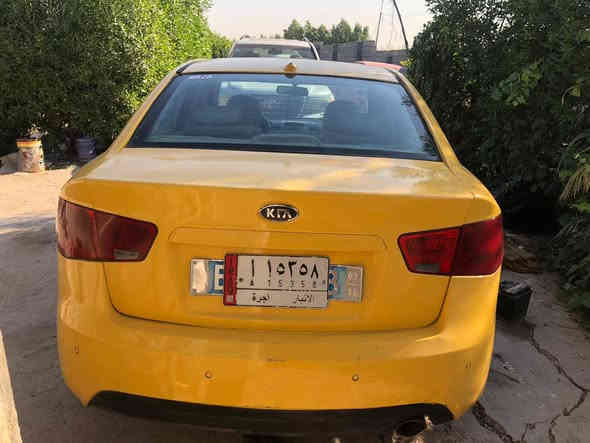 السلام عليكم 
فورتي موديل 2010 سياره جديده تخم تاير كير مكينه باتري كله جديد دوشمه جلد تدفئه بل كشنات اشاير بل مري فتحه نضام ايكو اي نقص مابيهة صدر جديد امامي وخلفي سياره بسمي سنويه بعدهي مصاقطه سياره مبدل بيهة بنيد وجاملغات ثنين امامي وتصليح شويه بل لغد
سعر 76 وبيهة مجال 
مكاني بغداد دورة هورجب 
للستفسار اتصل 
***********
***********
***********
