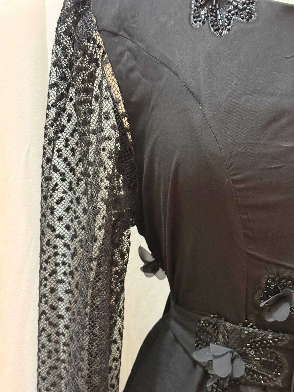 وصل الجديد 🖤 فستان أنيق بتفاصيل ناعمة وأكمام دانتيل راقية، مناسب للمناسبات والسهرات الهادئة. للحجز والاستفسار راسلينا." ✨#ايكسبلور #fdy #خياطة #الديوانية #سوتات #دشاديش


**إذا كنت صاحب هذا الإعلان وتريد حذفه لأي سبب، رجاءا أرسل رسالة إلى الدعم الفني**