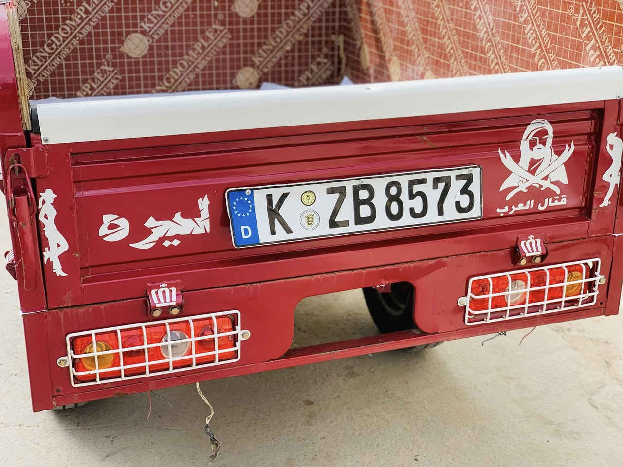 السلام عليكم ستوته دايون مديل 17 تعمير ستوته معمره من الطول لطول جهازه من كلشي السعر ب مليونين وتلثميه  وبيه مجال للشراي للتصال على رقم ***********  العنوان الناصريه المركز
