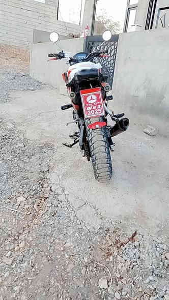 هۆندای یابانی cb500f مۆدێل 2015 دوو بستۆن زۆر باک و بێ مەسرەف مەزبوتە سعری 15 وەرەقەو مەجال
شوێن سلێمانی
ژ.م ***********
تکایە هەموو شتێکم نوسیوە موشەتەری نیت تەلەفون مەکە جوابی کۆمێنت نادەمەوە 
لەگەڵ ڕێزدا. السليمانية
