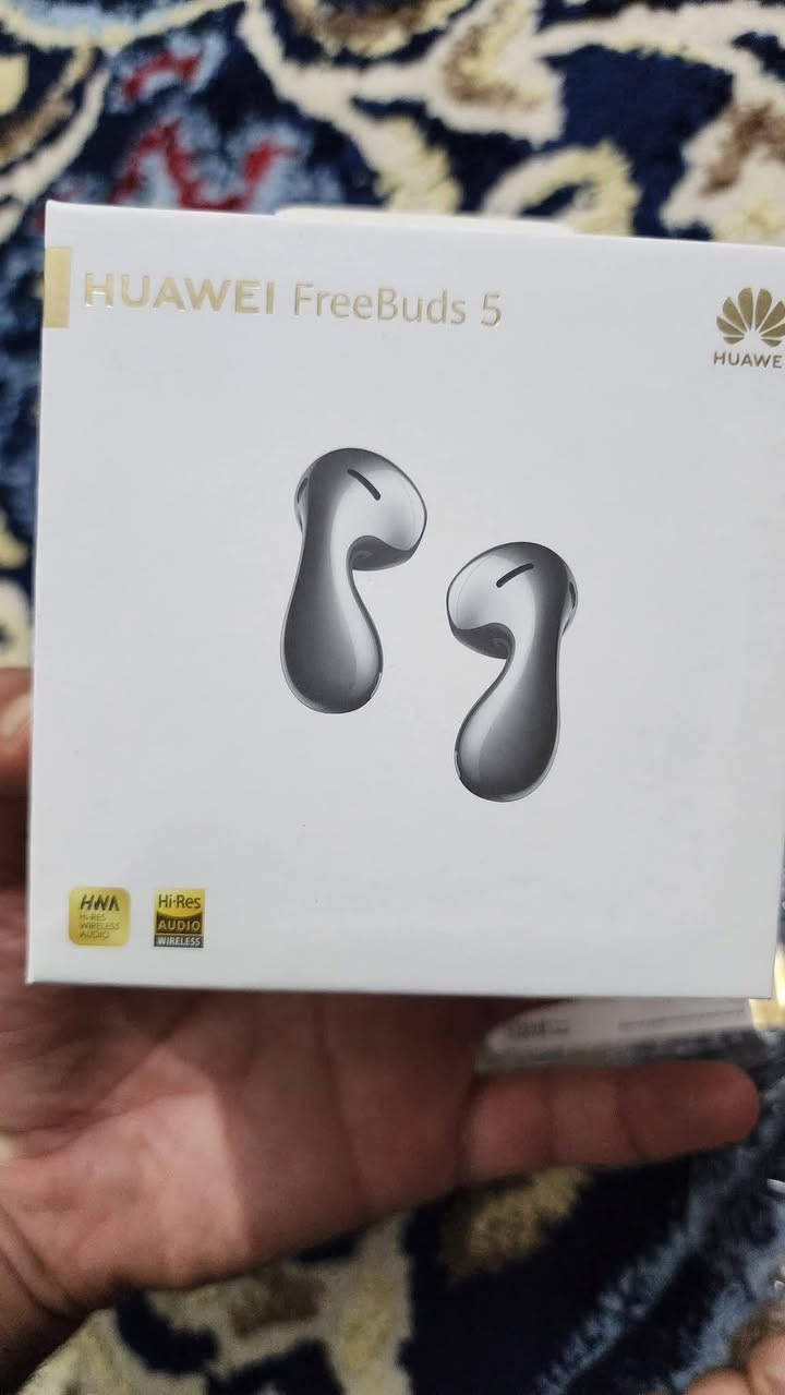 سلام عليكم شباب كيس سماعات هواوي فري بودز  5 سبب البيع ضاعن سماعات وبقى فقط كيس استخدام قليل كلش السعر ما اعرف صراحة بيش ينباع كيس وحدة وحاليا سعرها جديدة ما اعرف بيش


**إذا كنت صاحب هذا الإعلان وتريد حذفه لأي سبب، رجاءا أرسل رسالة إلى الدعم الفني**