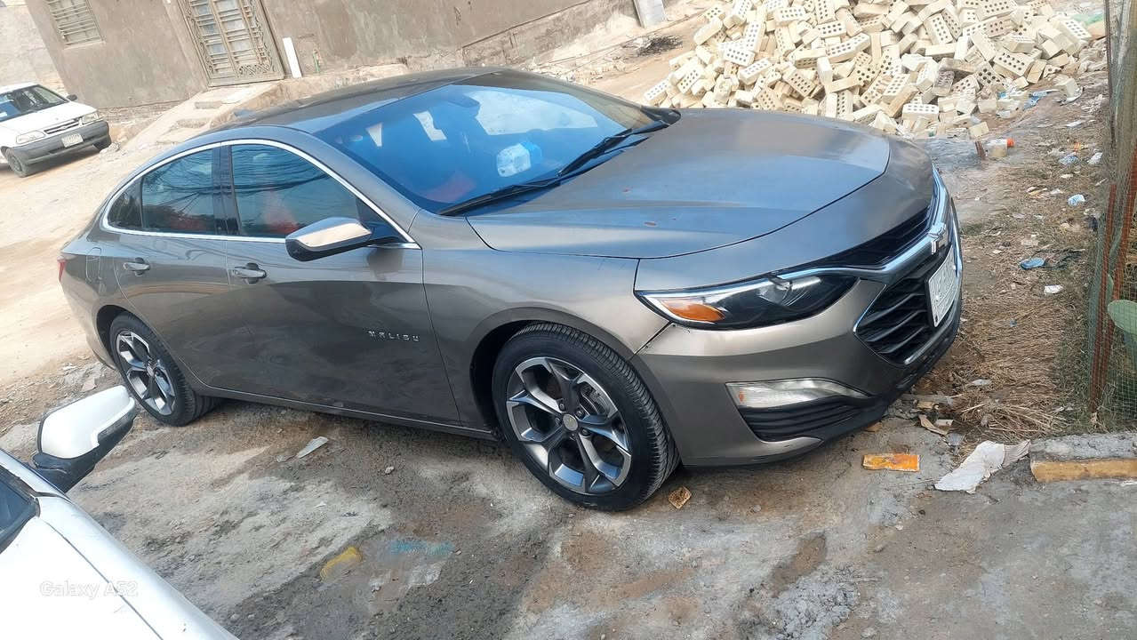 السلام عليكم للبيع ماليبو موديل ٢٠٢٠ حادث جاملغ وبنيد كير ومكينه وحداديه وتبريد كفاله رقم بغداد معوقين بعدلها شي قليل وتصير حره السعر ١٠٠ للتواصل ***********موجوده بكربلاء
