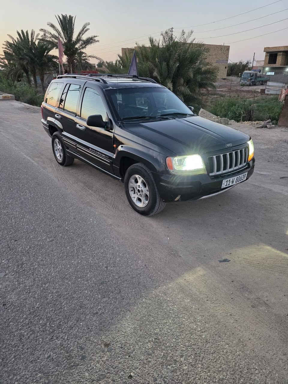 سلام عليكم جيب شيروكي مديل 2000 رقم بغداد دولي بسمنه سياره جاهزه مكفوله كفاله مكينه وكير مكفولات فيفيتي 300تخم تاير جديد حداديه جديده كهربايات كلهه شغاله باتري جديدرقم *********** السعر 43  ورقه المكان نا صريه سوق الشيوخ
