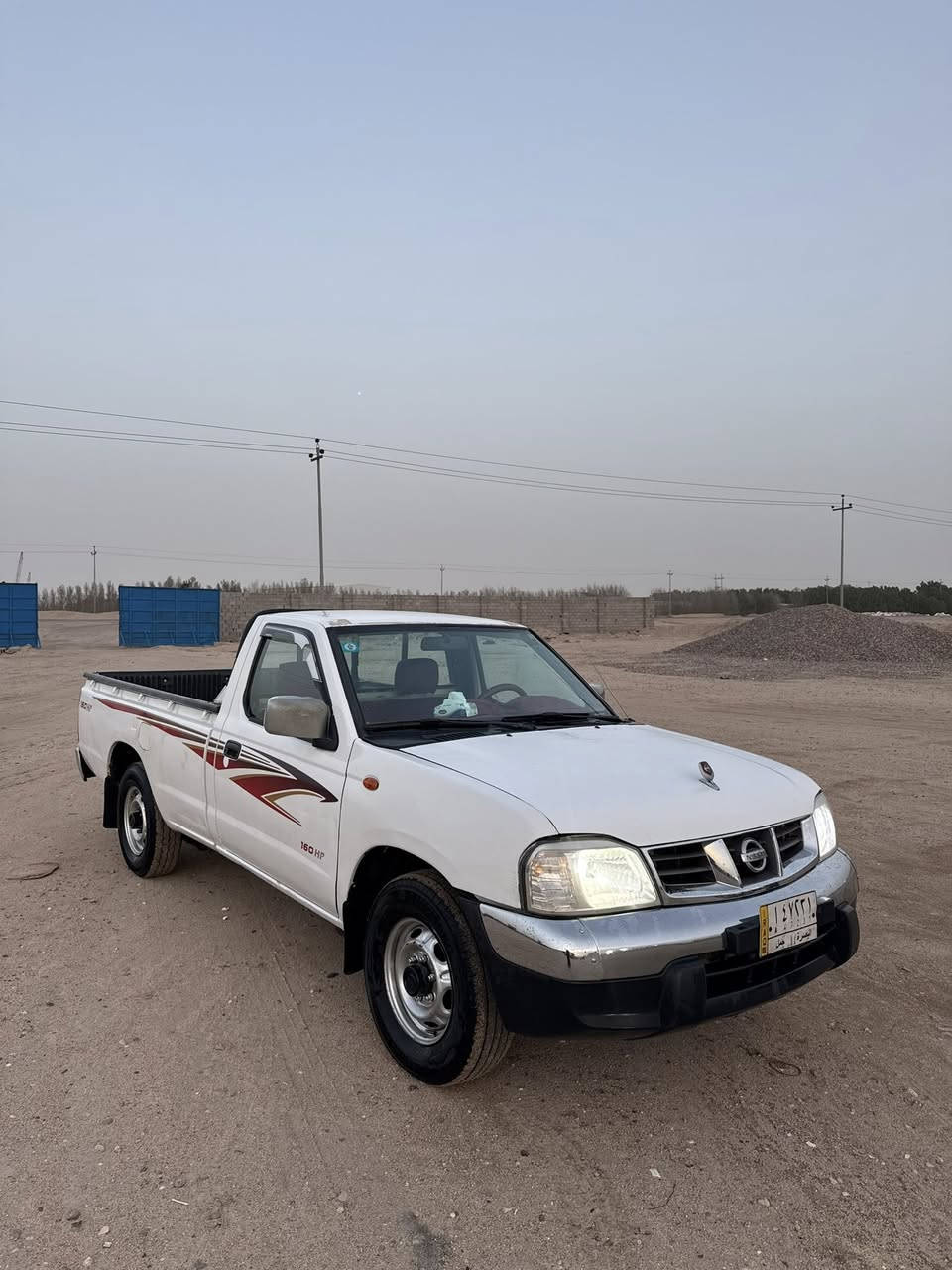 السلام عليكم للبيع بيكم نيسان شبوط موديل 2012خمس حلقات تدفئة تبريد شغالات بيه بارد او تكحيلات بل بدي الباقي كفاله عامه شاصي محرك كله مكفول مكان السيآرة البصره الزبير البرجسية اي ستفسار الانتصال ع الأرقام التالية (***********)السعر خاص
