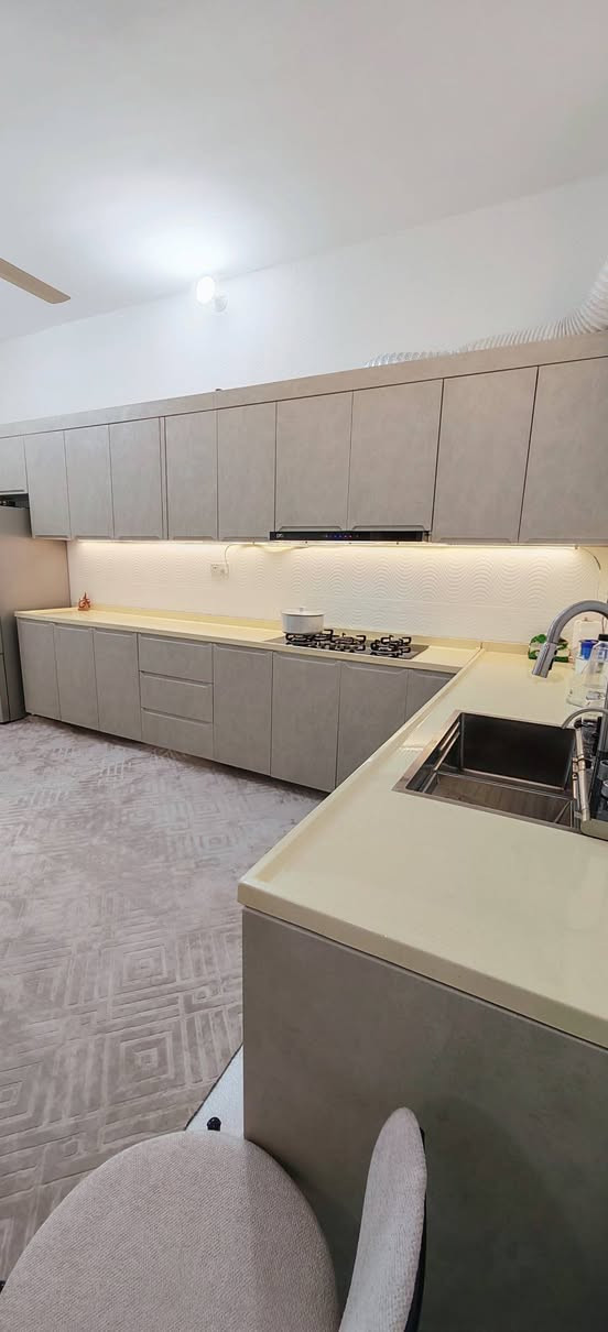 من انتاج معمل حيدر الرماحي
كاونتر الداخل المنيوم ابواب خشب hdfبالرن  
    ضمان الجوده والعمل  مع صيانه لمده خمس سنوات 
الديوانيه عفك شارع المحيط قرب فلكت حميده 
***********
