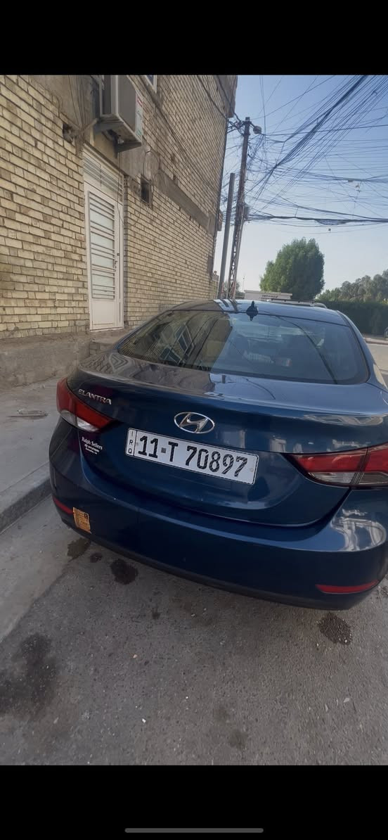 سلام عليكم
النترا وارد امريكي موديل 2016 
سيارة كلين بدون حادث 
اللون ازرق بحري
المواصفات 
—————-
فتحة 

بصمة

كشنات جلد

محرك دوش 

شاشة كامرة

مانع انزلاق

تحكم ستيرن جهتين 

السيارة ماشية 63 

رقم بغداد الجديد وكامل

سنوية بأسمي تحويل ثاني يوم

السيارة مفتوحة نص المكينة مبدل بيها رواجز وصار بيها طخة بلهلال مال الجاملغ الخلفي غير هلشي السيارة كفالة عامة
السعر 127 وبيها مجال
مكان السيارة بغداد حي الجامعة
***********
