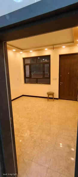 للبيع بسعر مناسب جدا بالنسبة للقاهرة 🏠🏠🏠
العنوان حي القاهرة بظهر خزان المياه طابو صرف🏠🏠
 مساحة ٦٠ متر واجهة مرمر الشارع تبليط 
يحتوي الطابق الأرضي على طرمة+صالة + مطبخ +خدمات+غرفة نوم
والطابق الثاني يحتوي على غرفتين نوم + خدمات 
للاستفسار أو للحجز يرجى مراجعة مكتب الزبيدي الهندسي أو الاتصال على : ***********
