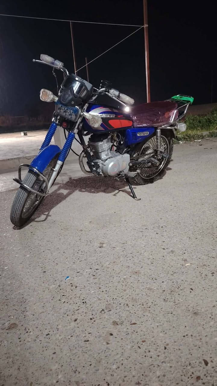 دراجه للبيع 21 كامله مكمله مكينه مفتوح
سعر425 مكاني جلولاء قريت مرجانه  رقم‏‪***********‬‏
