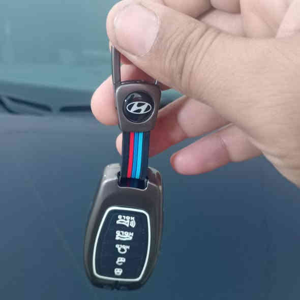 سلام عليكم النترا 23 صبغ بنيد فقط فول مواصفات عدا كشنات مخمل دشبول دجتل رقم بغداد عنواني بغداد السعر 158 ***********
