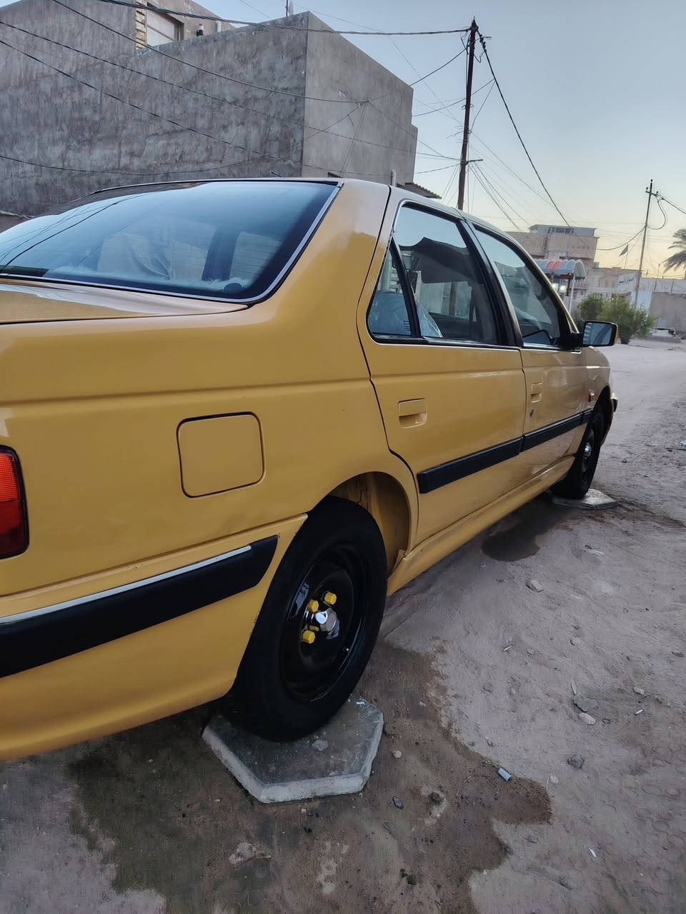 السلام عليكم
بيجو بارص2015 سياره حلوه وجاهزه كير مكينه تدفئه تبريد كهربائيات هيئه غرامات مصفره سنويه 30.5.2027 وشرط مداور ثاني يوم تخم تاير حداديه سياره جاهزه من كلشي بيهه قطعتين سياره مال كسبه حلوه ومرتبه المكان نجف قضاء المناذره للتواصل خاص او الاتصال بالرقم ***********
