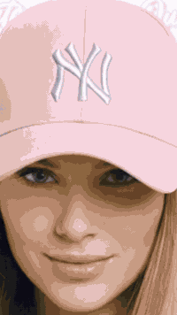 يتوفر لدينا قبعات نوعية منتازة يوجد قبعات نسائية و رجالي ماركات عالمية...