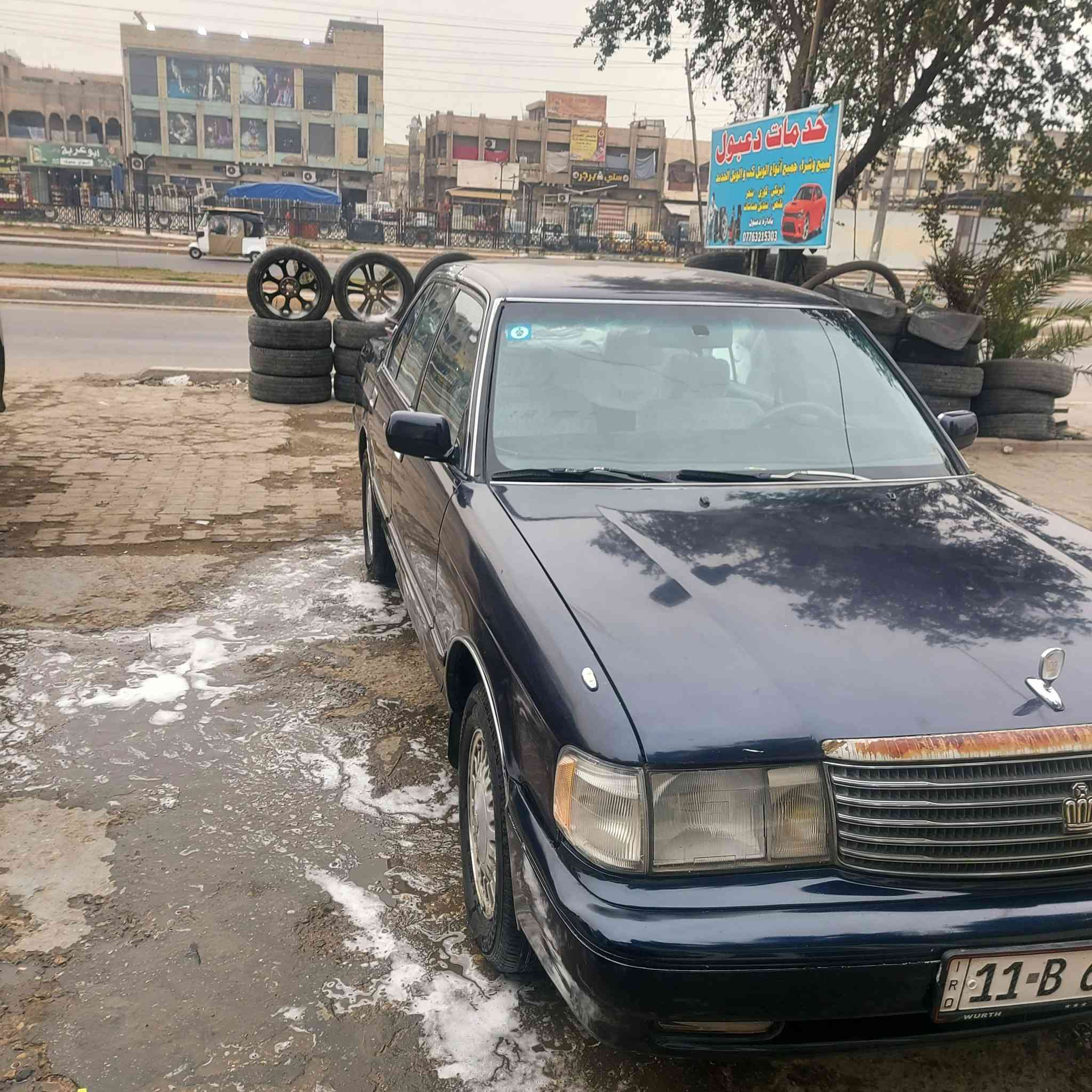 سلام عليكم سياره البيع موديل 95 سياره أرنب مصبوغه جميلا مكفول من الكص والضربه فقط مبدل جاملغ الايسر فقط مكان بغداد مدينه الصدر الاستفسار على هذا الرقم ***********
