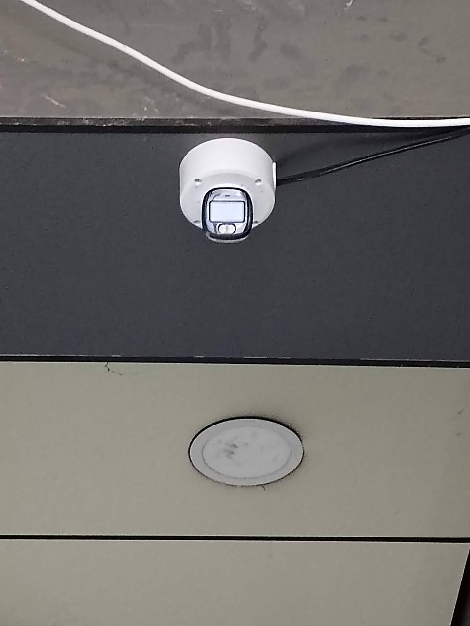 كاميرات عدد 3 + DVR + UBS
سعر 250
بيهم مجال العنوان القاسم


**إذا كنت صاحب هذا الإعلان وتريد حذفه لأي سبب، رجاءا أرسل رسالة إلى الدعم الفني**