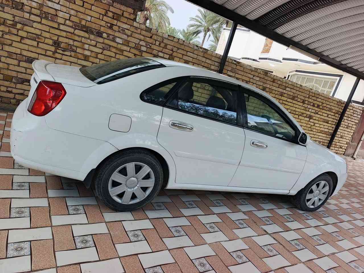 ياالله سلام عليكم 
اوبترا موديل 2012 خليجي 
مكفوله وسونار داخل منشور 
سياره جاهزه من كل نقص مكاني بابل السعر 90 وبي مجال بصيط
***********
