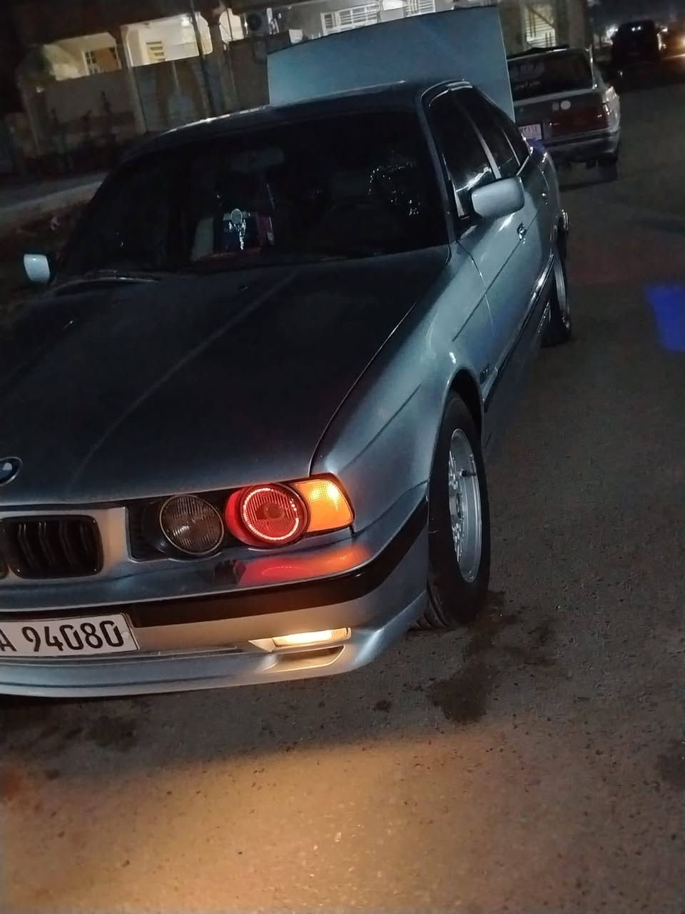 بيم 525ا موديل91 اصل  رق مكينه عدله مسكر مكفولة لا تنقيص ولاتبخير تخم تاير حداديه امامي خلفي فتحه سلايت تبريد تدفه كهربائيات كلهه شغال زنون مونيكا بيهه 
رقم سليمانيه سنويه لل26 السعر75وبيهه مجال العنوان كربلاء ***********
