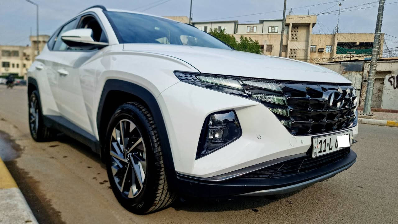 خليجي ٢٤ مرقم بغداد بإسمي مداور ثاني يوم فول عدا فتحة داخل ابيض ملكي
بس زلخ صغير وفعصة ٤ اصابع ممسويهن موجودة بالصور السيارة ضمان ٥ سنوات ماشية ٢٠ جديدة كلش ، مكاني زيونة


**إذا كنت صاحب هذا الإعلان وتريد حذفه لأي سبب، رجاءا أرسل رسالة إلى الدعم الفني**