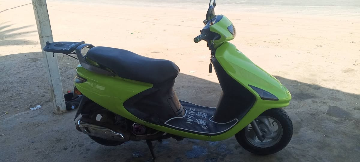 السلام عليكم
دراجه للبيع 

نظيفه ملاح كدامك 

دراجه مال جناي

مكان مشخاب

سعر خااص


**إذا كنت صاحب هذا الإعلان وتريد حذفه لأي سبب، رجاءا أرسل رسالة إلى الدعم الفني**