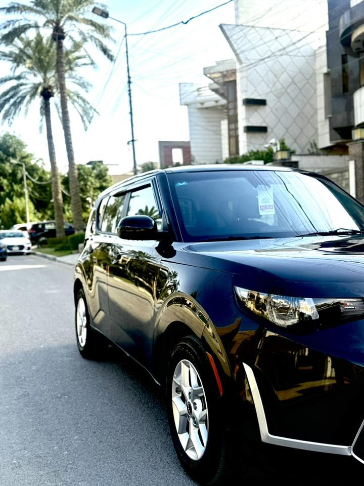 صول٢٠٢٥
محرك 2000 دوش 
رقم بغداد باسمي
 اللون اسود  
مسافه مقطوعه ١٩لف كيلو
حادثها موضح بالصور 
رقم بغداد باأسمي 
مواصفاتها معروفه 
 مفاتح مو بصمه 
 رادار ت خلفي وجانبي 
 تنبيه بالمري 
 شاشه  كار بلي 
 فول تحكمات بالستيرن
  كاميرا خلفيه دواره _ وباقي الموصفات المعروفه
صور حادث مع منشور بدون دواخل
حادثها طخات
للاستفسار      
مكان السياره بغداد حي اور
***********
