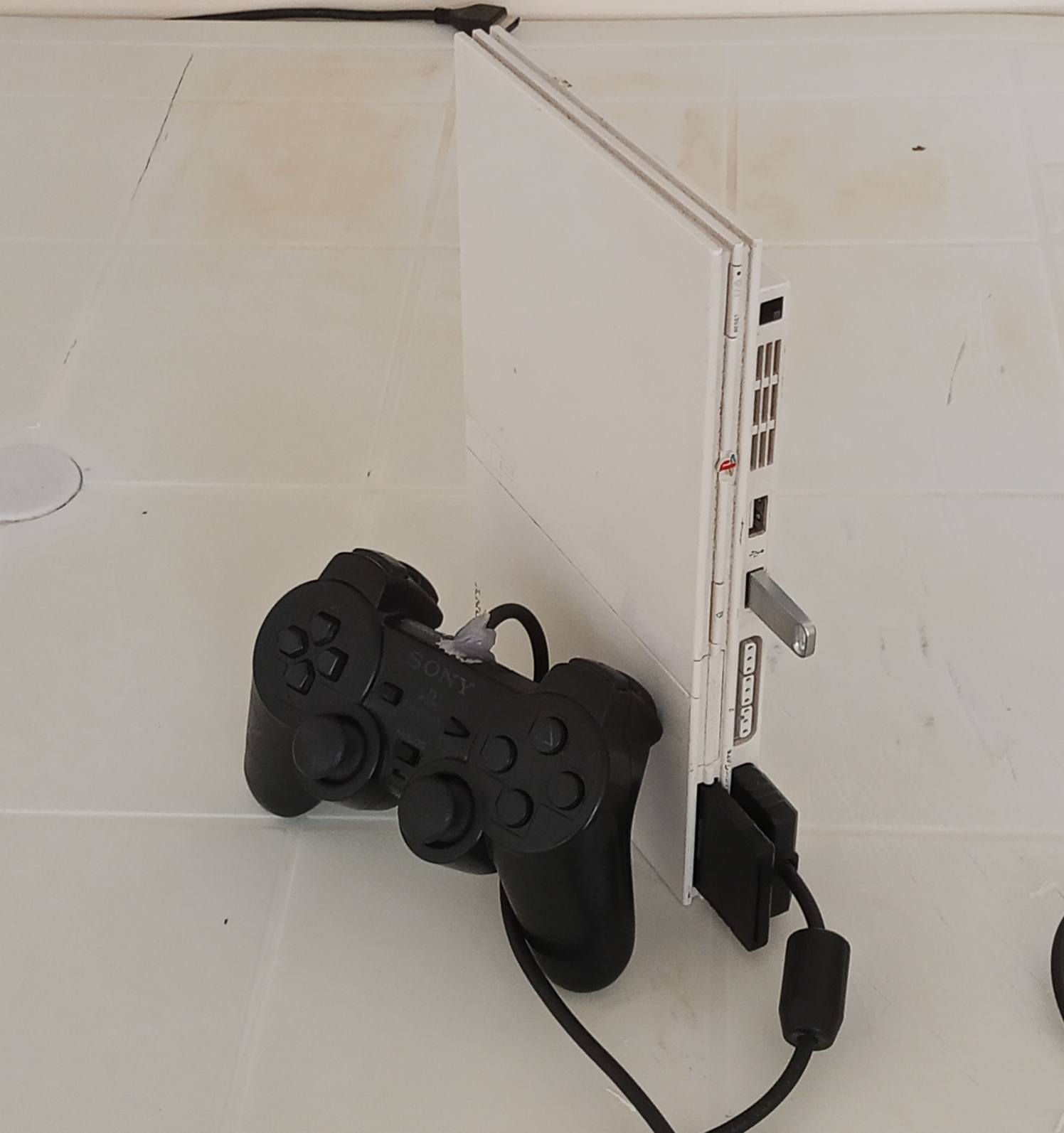 سلام عليكم
جهاز بلي تو ps2 للبيع 
~~~~~~~~~~~~~~~~~~~~~~~
ملحقات 
1_رام 16 كيكه 
2_ميموري رام 8 ميكا 
3_يده (جويستك) 
4_واير التوصيل الجهاز بل تلفزيون 
5_البور سبلاي 
~~~~~~~~~~~~~~~~~~~~~~~~
السعر 40 و بي مجال 
~~~~~~~~~~~~~~~~~~~~~~~~
 مكاني خانقين اركوازي جديده


**إذا كنت صاحب هذا الإعلان وتريد حذفه لأي سبب، رجاءا أرسل رسالة إلى الدعم الفني**