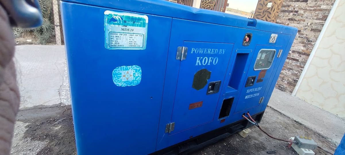 مولد كاتم بيركنز صيني
          محرك 4 سلندر حديث
راس توليد ستانفورد كزايتر  25KAV
كفاله عامه 
مكان بابل
***********
