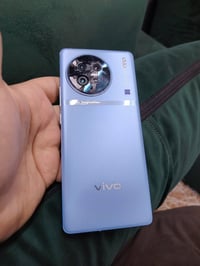 فيفو X90 • دايمنستي ٩٢٠٠ • عدسة مكسورة