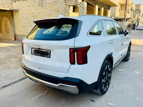 سورنتو للبيع موديل 25 

ماشيه 9000 الف 

ويل 20 بانوراما داتا شو

رقم بغداد الدولي الجديد مداور ثاني يوم

كامره اماميه وخلفيه
4كامرات
ضمان الدوليه

6 سلندر 7 راكب 3 قطع تبريد

GPS/ شاشه كبيره / شاشه متصل

كير موس / سايد ابريك بصمه

كشنات كهرباء / جنطه كهرباء

حساسات إماميه / حساسات خلفيه

شاحن وايرلس / عداد اكتروني

برد أبواب خلفيه / تحكم استرين / مثبت سرعه

تشغيل عن بعد /  باقي مواصفات معروفه
‏رادار و وتحكم عن بعد
بصمه عدد 2

🔺مغلفه كشنات وأرضيه جلد

سياره جاهزه الف ماتصرف عليه

السعر 340

***********
مكاني بغداد 
السيديه
